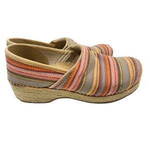 Dansko vegan espadrilles multicolor woven clogs 41